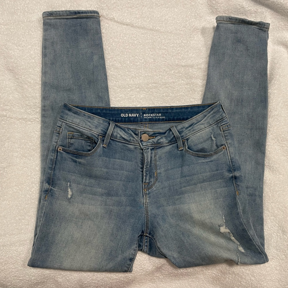 Old Navy Rockstar Mid-Rise Distressed Jean - Sz 6P